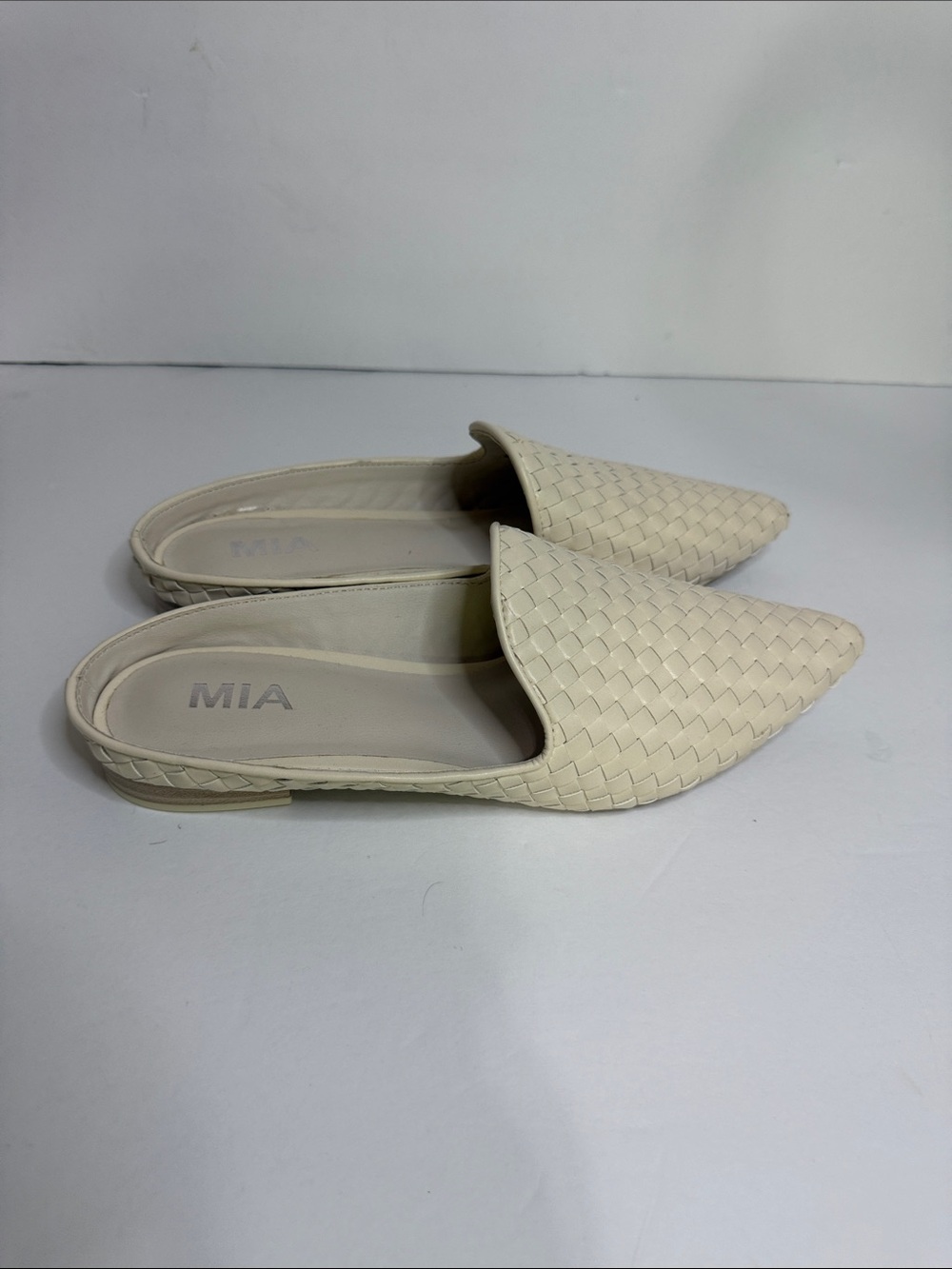 MIA Woven Pointed-Toe Slip-On Mules - Off-White - Picture 3 of 8